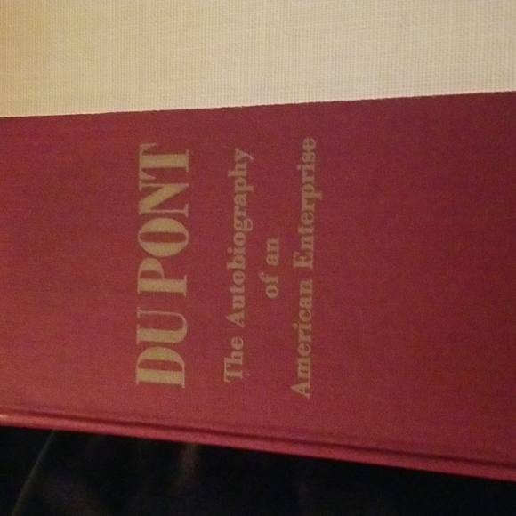 Du Pont The Autobiography of an American Enterprise Book - Picture 2 of 16